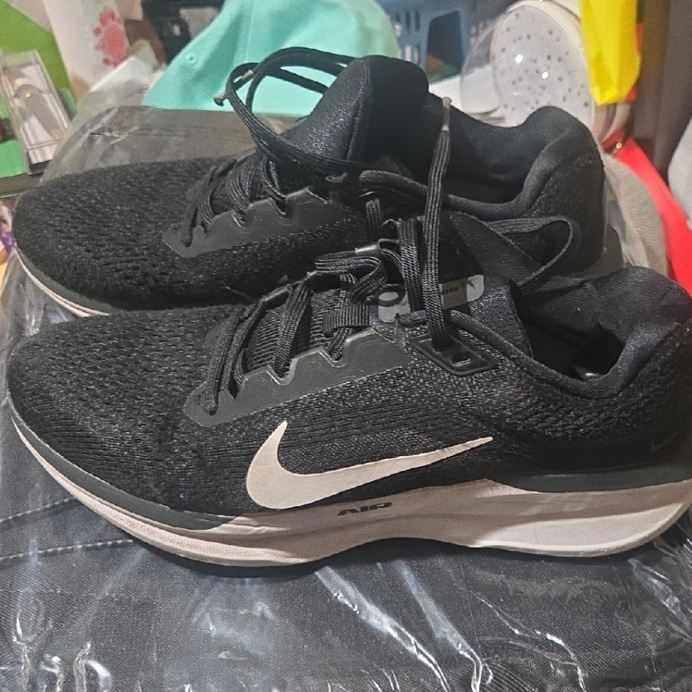 Nike Kids Black and White Sneakers